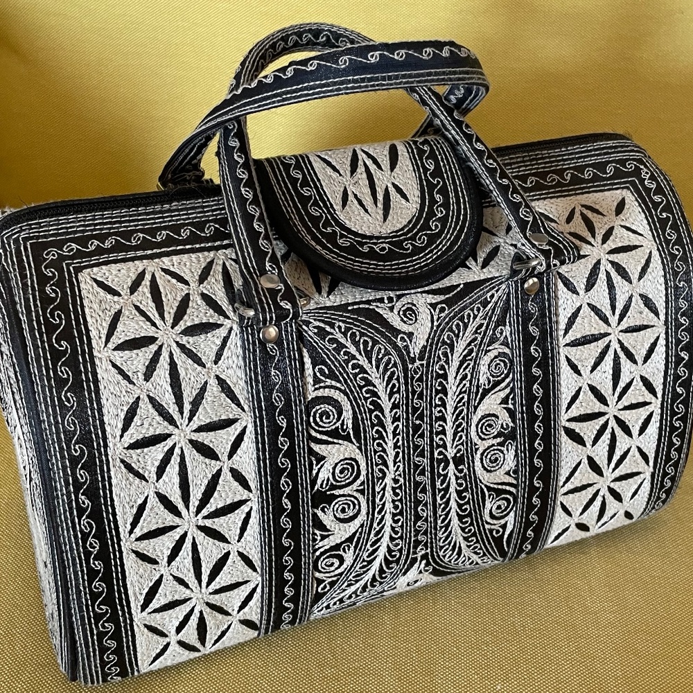 Laga Designs Tote Bag